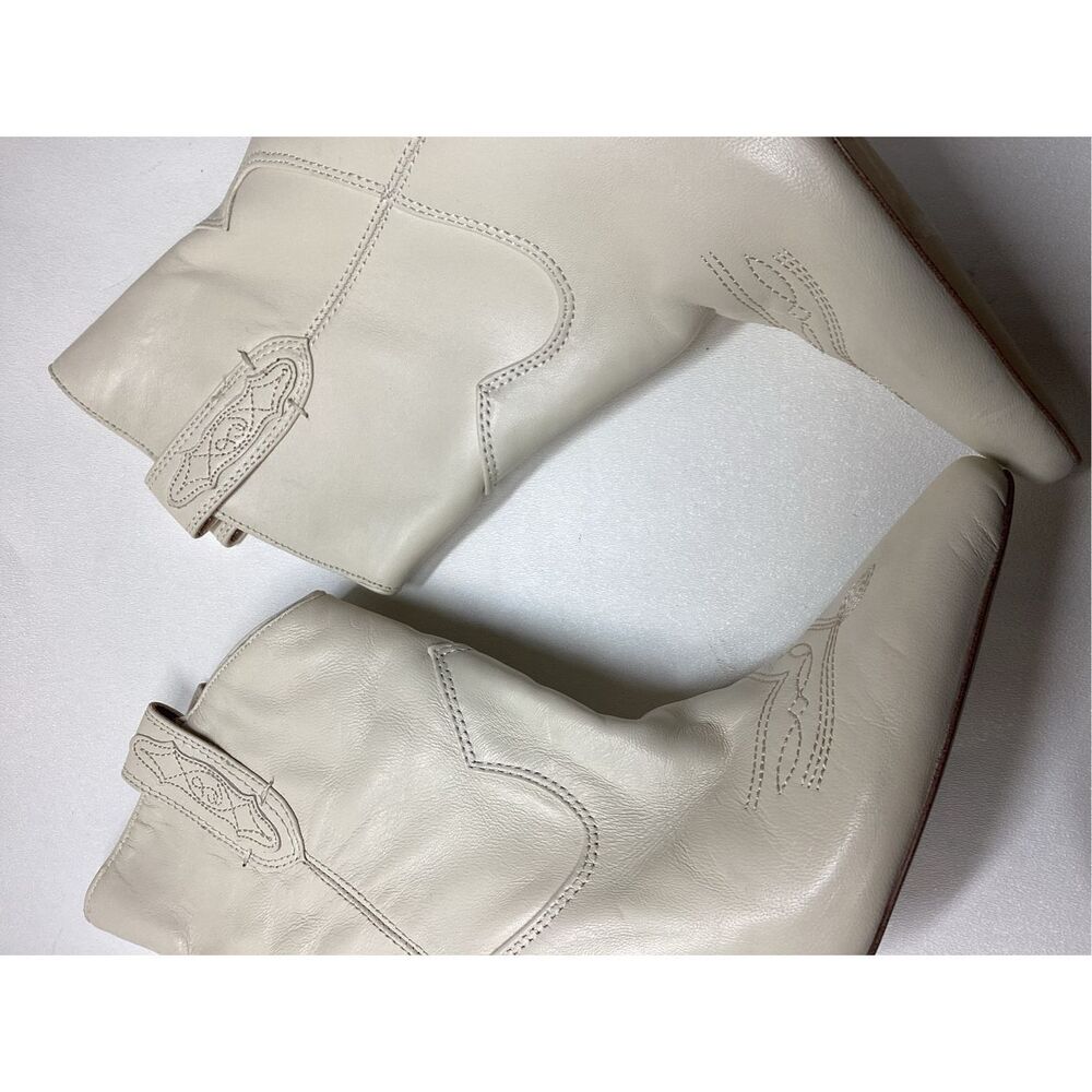 Sam Edelman Moe Stiletto Bootie in‎ cream/ivory - Picture 8 of 17